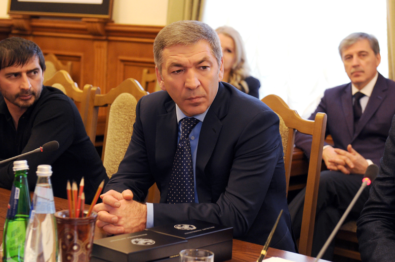 Р. Абдулатипов: «Вольная борьба – это наша традиция»